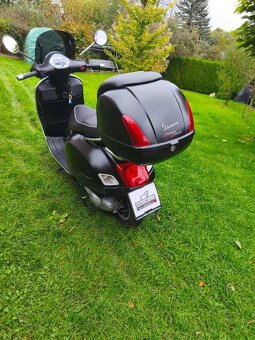 Vespa GTS 300i.e. Super (2011) velmi pěkná, 15tis.km, kufr, - 10