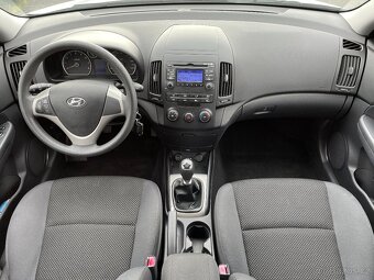 2010 Hyundai i30 1.4i kombi - 10