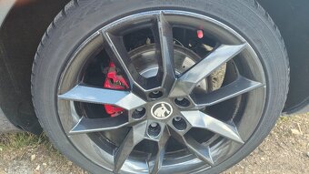 Škoda Octavia 3 combi RS 4x4 2.0 TDi - 10