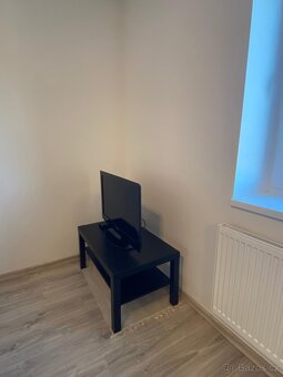 Pronájem bytu Milovice 1+kk, 39 m2 včetně balkonu - 10