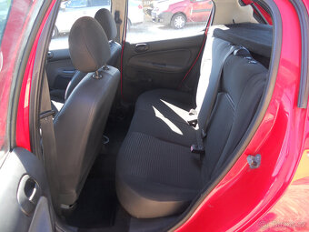 Peugeot 206+ 1.1i 44Kw - 10