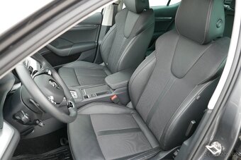 Škoda Octavia 2.0 TDI 110 KW DSG7° Style - 10