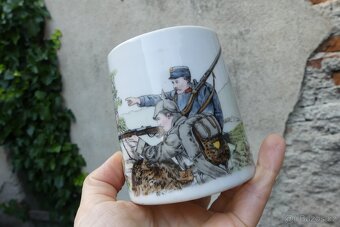 Vojáci, starožitný hrnek, Schlagenwald - Slavkov - 10