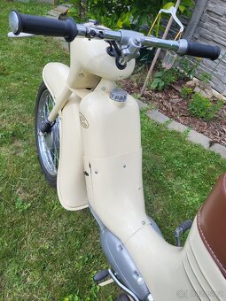 Jawa 555 - 10