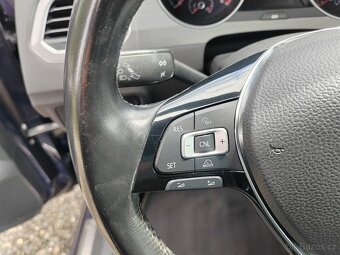 Volkswagen Golf - 10