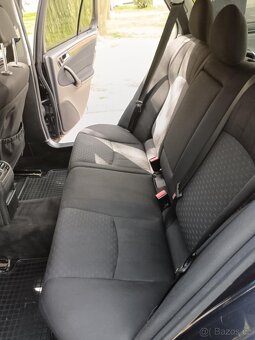 Mercedes-Benz C220 - 10
