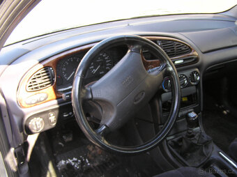 Ford Mondeo mk II - použité náhradní díly na tento vůz - 10