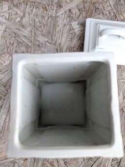 3 ks Starožitné dózy s motivem fialky. - 10