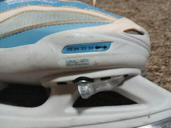 Dětské lední brusle s upravitelnou velikostí 32-35 - 10