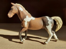 SCHLEICH Koně SBĚRATELSKÉ FIGURKY 2 - 10