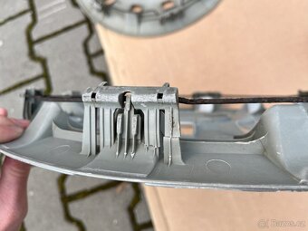 Originální poklice BMW 15" - 10