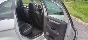 Mercedes B w245, benzín, automat - 10