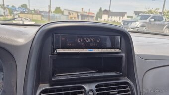 Nissan Navara 2.4 TD - 10