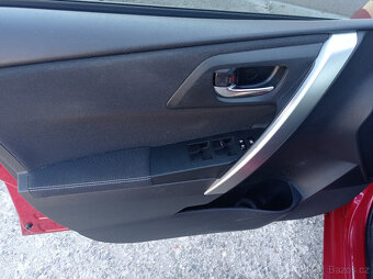 Toyota Auris 1.6i CZ/1Maj/2x sadaPneu - 10