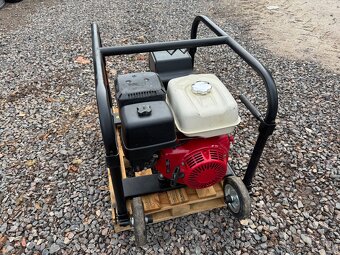 Elektrocentrála Medvěd Arctos 9030H. 8kw - 10