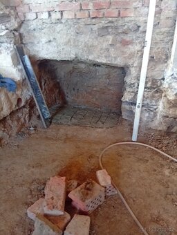 Dobrý den, hledám brigádu - 10