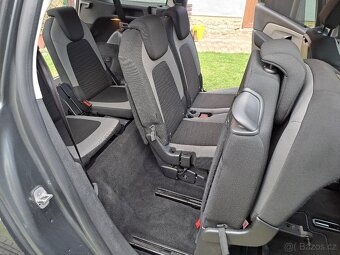 Citroën Grand C4 picasso 2.0HDi 7míst - 10