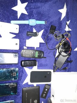 Elektronika telefony počítač tablety - 10