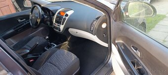 Kia cee'd 2008 1,4 16V  LPG , 80kw - 10