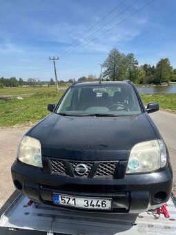 Nissan X-Trail 2.2 dci 4x4 - 10