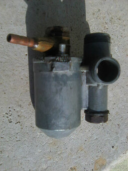 čz 125 b,t,c- kryt zapalování,řídítka,hlava,karburator,rotor - 10