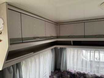 Karavan Knaus Südwind 6504 i do zimy - 10