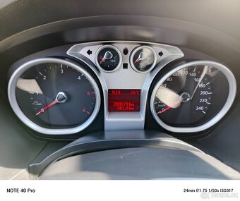 Ford C-MAX 2010 - 10