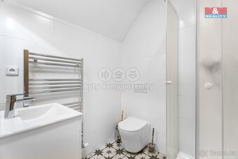 Prodej rodinného domu, 216 m², Pěnčín - 10