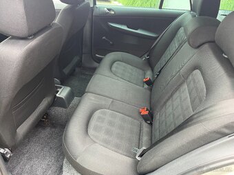 Škoda Fabia Combi 1.2 HTP 47KW ELEGANCE, Tažné, Nové Rozvody - 10
