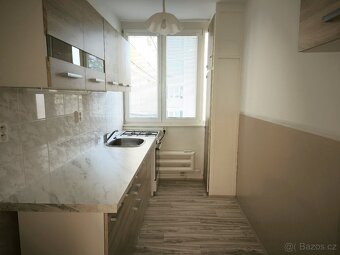 Pronájem pěkného bytu 3 + 1 z lodžií v Liberci, Králův Háj, - 10