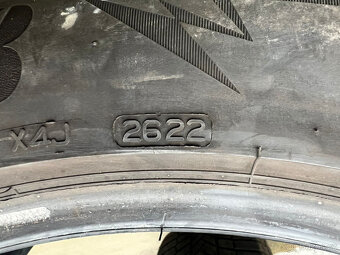 285/45R20 zimní pneu Bridgestone Blizzak LM005 5,5mm - 10