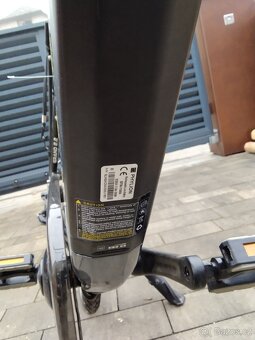 Dámské elektrokolo MTF jako nové (Mountfield). - 10