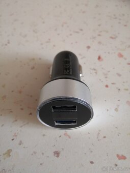 USB nabíječka do auta - 10