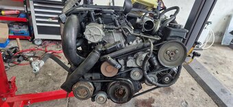 Motor z BMW e46 320d 100kw - 10