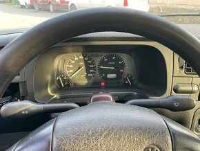 ND Volkswagen Vento 1.9 TD - 10