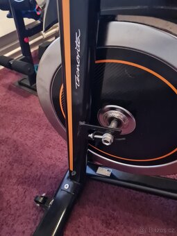 Cyklotrenažér BH Fitness EVO S2000 - 10