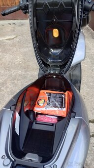 2011 Honda pcx 125 najeto okolo 27 tis.km - 10