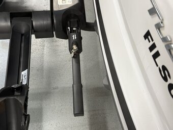 Nosič na tažné na 2 elektrokola s led dynamickými světly - 10