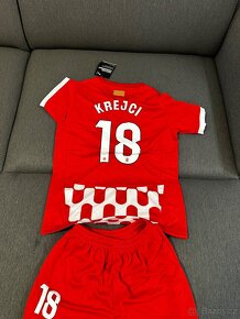 Dětské fotbalové dresy - Liverpool, Barcelona, paris, atd - 10