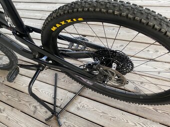 Enduro/Trail Carbon MTB Canyon Spectral CF 7.0 (2019) L 27,5 - 10