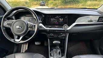 Kia niro hybrid 1.6 - 10