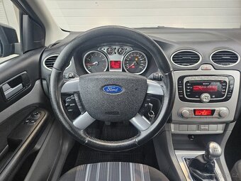 Ford Focus 1.6 74 kW benzín - 10