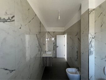 Prodej bytu 3+kk, 110 m², Golem, Albánie, 200.000,-€ - 10