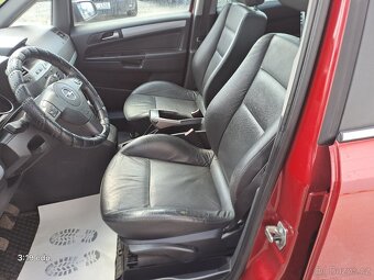 OPEL ZAFIRA B 2.2i benzín 110kW, 7 míst, TOP VÝBAVA, SOLIDNÍ - 10