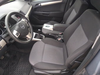 OPEL ASTRA CARAVAN - 10