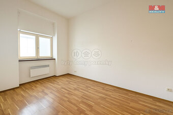 Pronájem bytu 3+kk, 67 m², Praha, ul. Máchova - 10