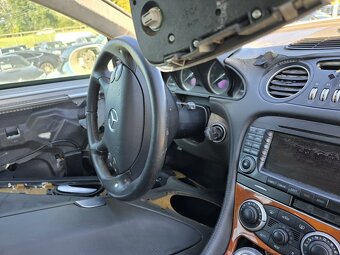 Mercedes-Benz SL 600, V12, částečně rozkraden - 10