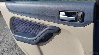Ford Focus 1,6i Kombi - 10