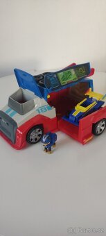 Pít stop Tlapková patrola - 10