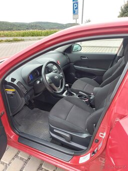 Hyundai i30 hatchback - 10